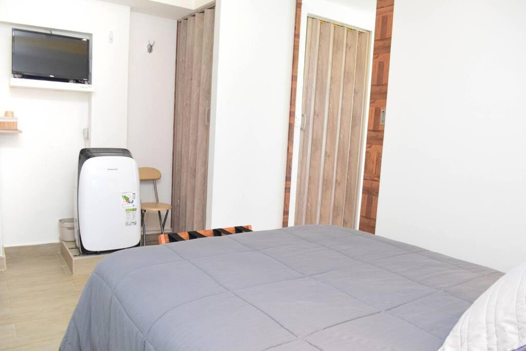 Ocean front Villa, best locacion in hotel zone Cancún Exterior foto